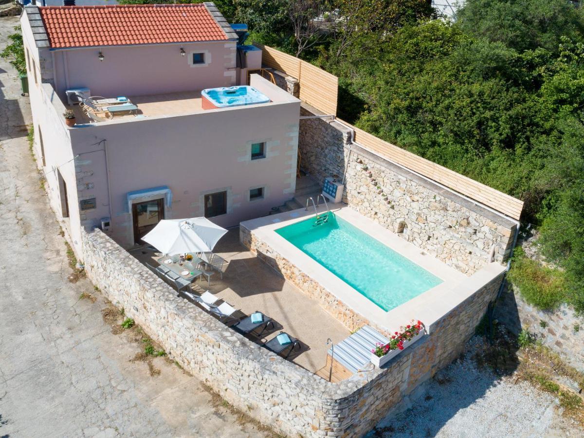 Olga'S Filoxenia - Villa Aladanos-Private Pool And Heated Jacuzzi Makhairoí エクステリア 写真