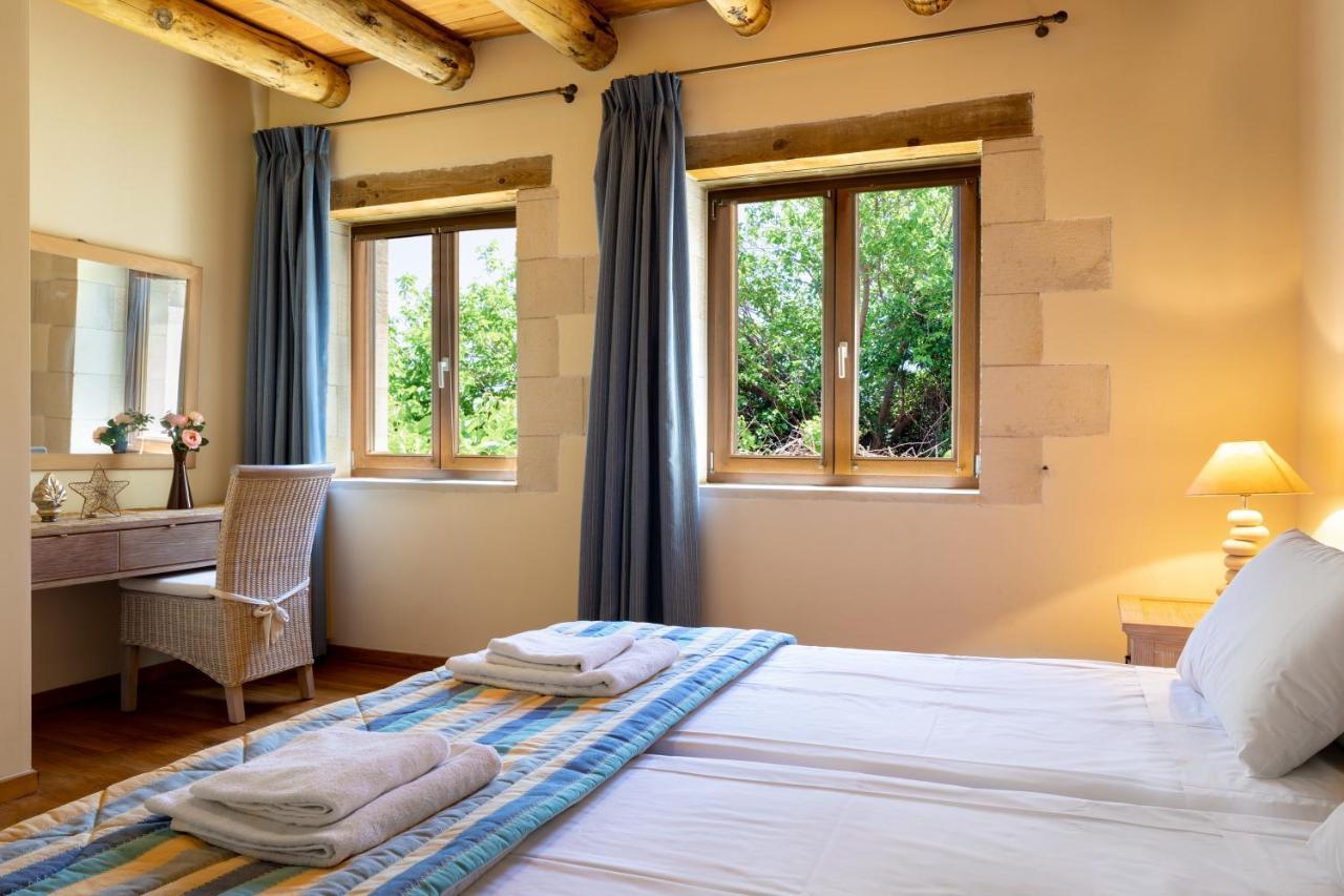 Olga'S Filoxenia - Villa Aladanos-Private Pool And Heated Jacuzzi Makhairoí エクステリア 写真